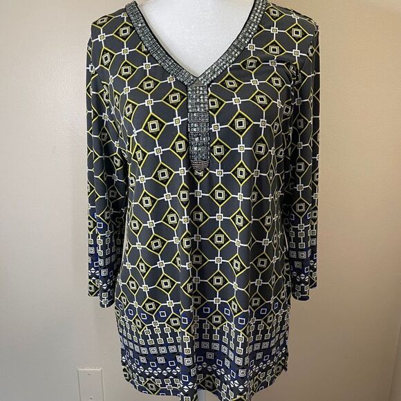 NEW! JM Collection| Medium| Soft| Flowy| Bollywood| Geometric print - Picture 1 of 14